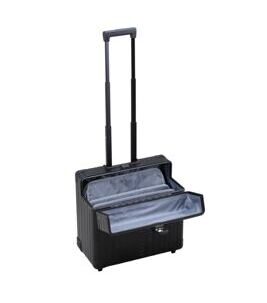 17" 2-Wheel Pilot Case in Onyx