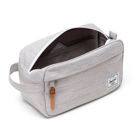 Chapter - Travel Kit in Light Grey Crosshatch