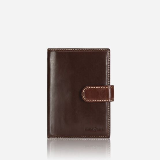 Leather Passport Wallet in Mocha