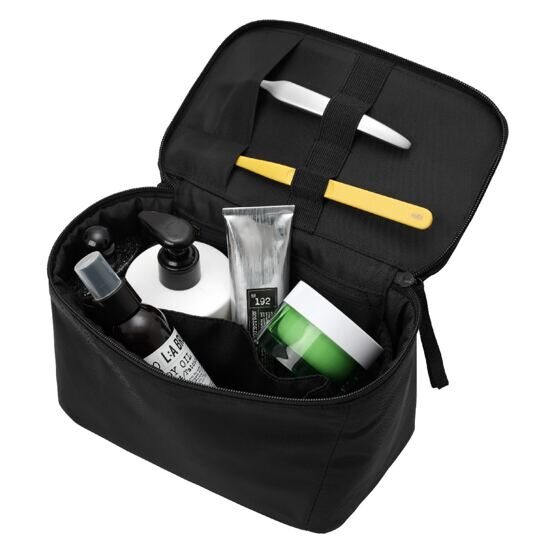 Essential - Wash Bag S, Black Out