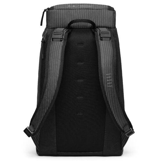 Hugger - Backpack 30L, Reflective Black