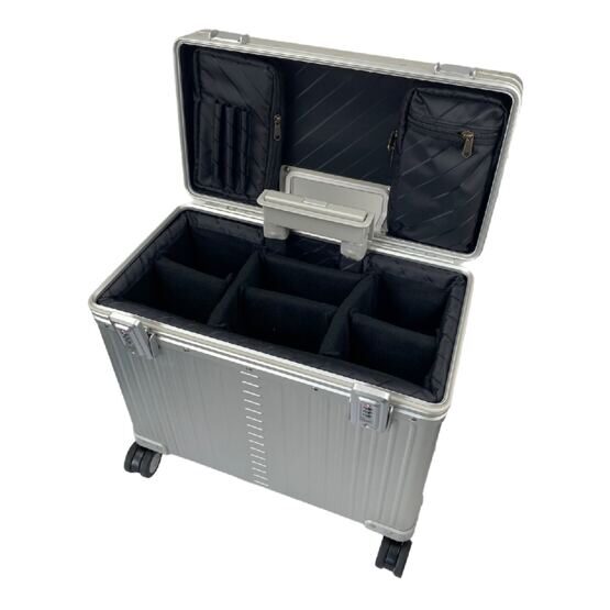 17&quot; 4-Wheel Pilot Case in Platin