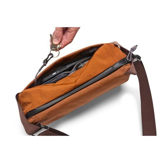 Venture Sling 6L Bronze