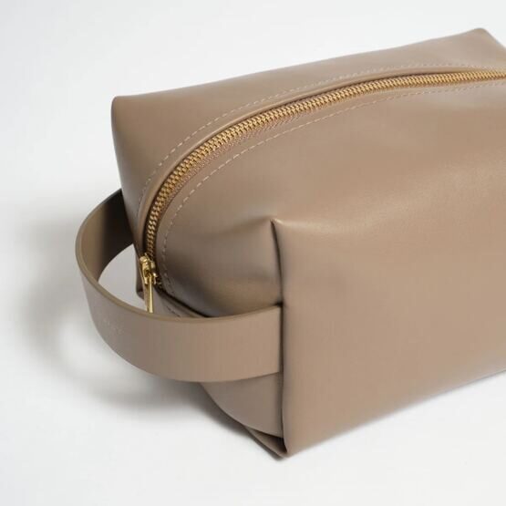 Classic Washbag S - Oleatex Edition, Mocha Brown