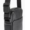 Aiko 5 Crosbody Shoulderbag in Schwarz 3