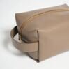 Classic Washbag S - Oleatex Edition, Mocha Brown 5